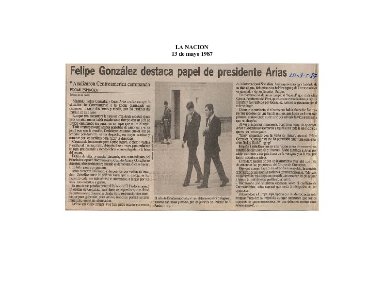 paz700.pdf